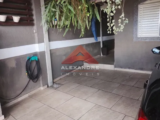 Casa com 130m² 3 quartos e 1 banheiro, à venda, no bairro Jardim Santa Inês I em São José dos Campos
