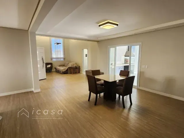 Casa com 1000m² 4 quartos e 5 banheiros, à venda, no bairro Parque Mirante Do Vale em Jacareí
