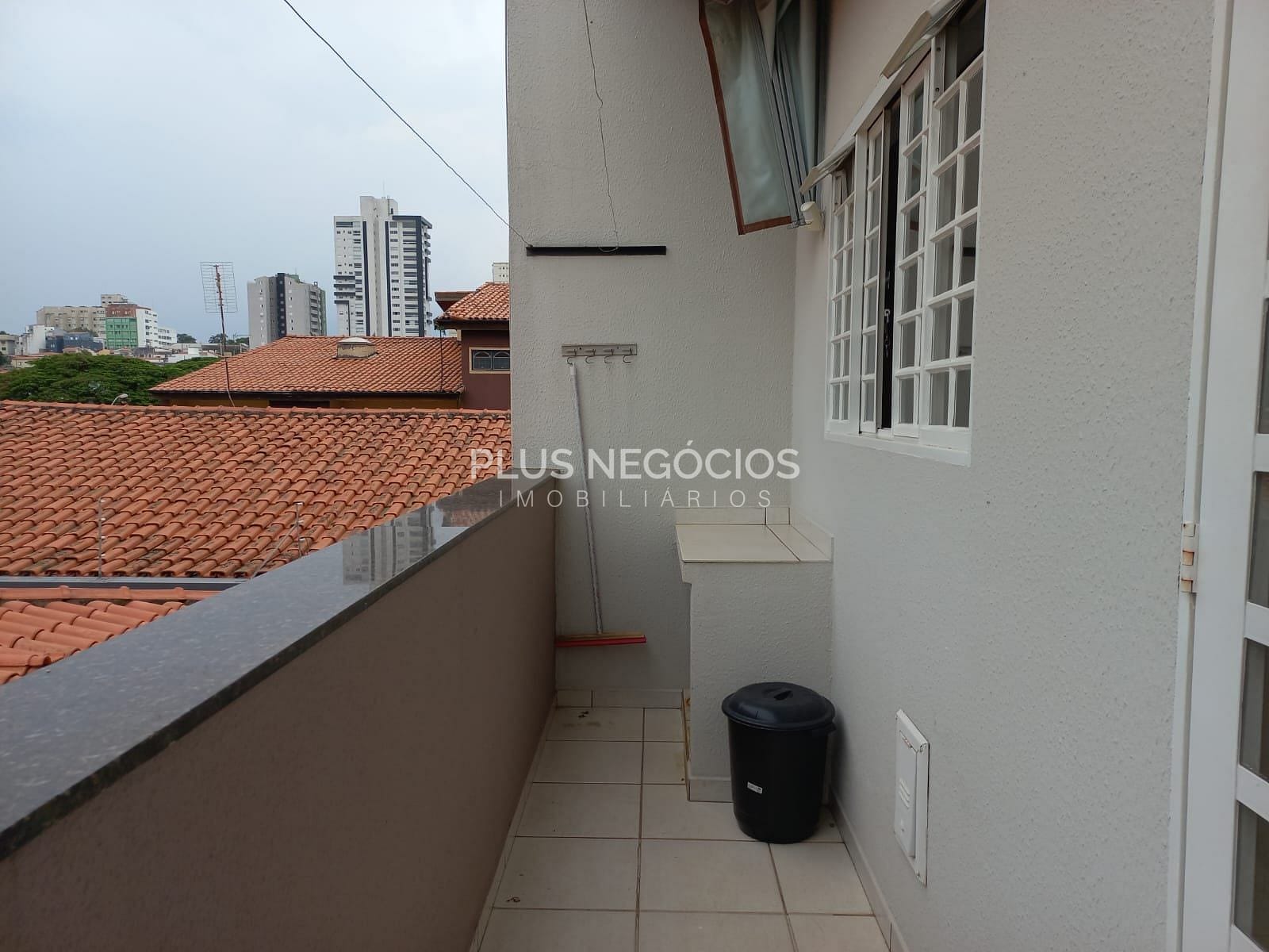 Casa para alugar com 4 quartos, 352m² - Foto 19