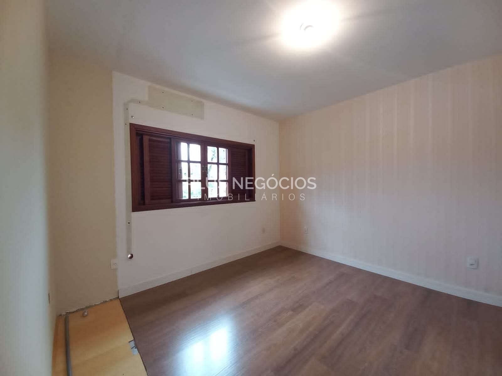 Casa para alugar com 4 quartos, 352m² - Foto 21