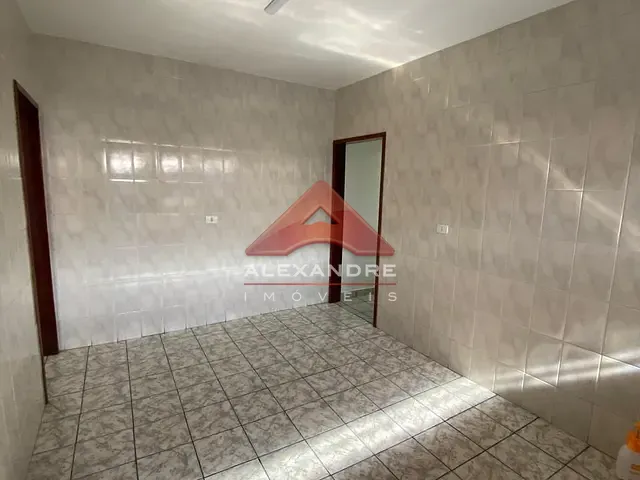 Casa com 150m² 3 quartos e 11 banheiros, à venda, no bairro Jardim Ismênia em São José dos Campos