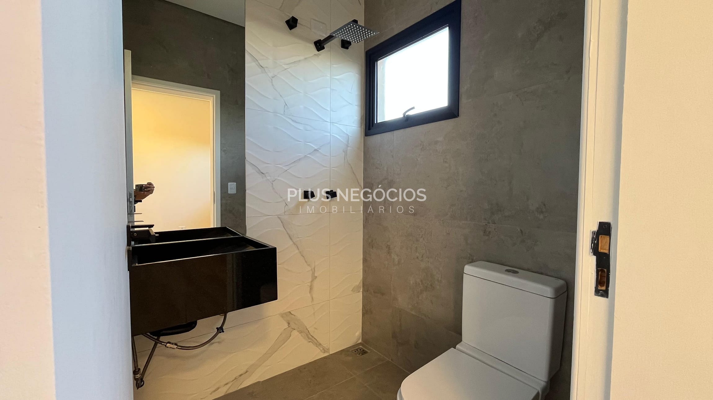 Casa à venda com 4 quartos, 306m² - Foto 25