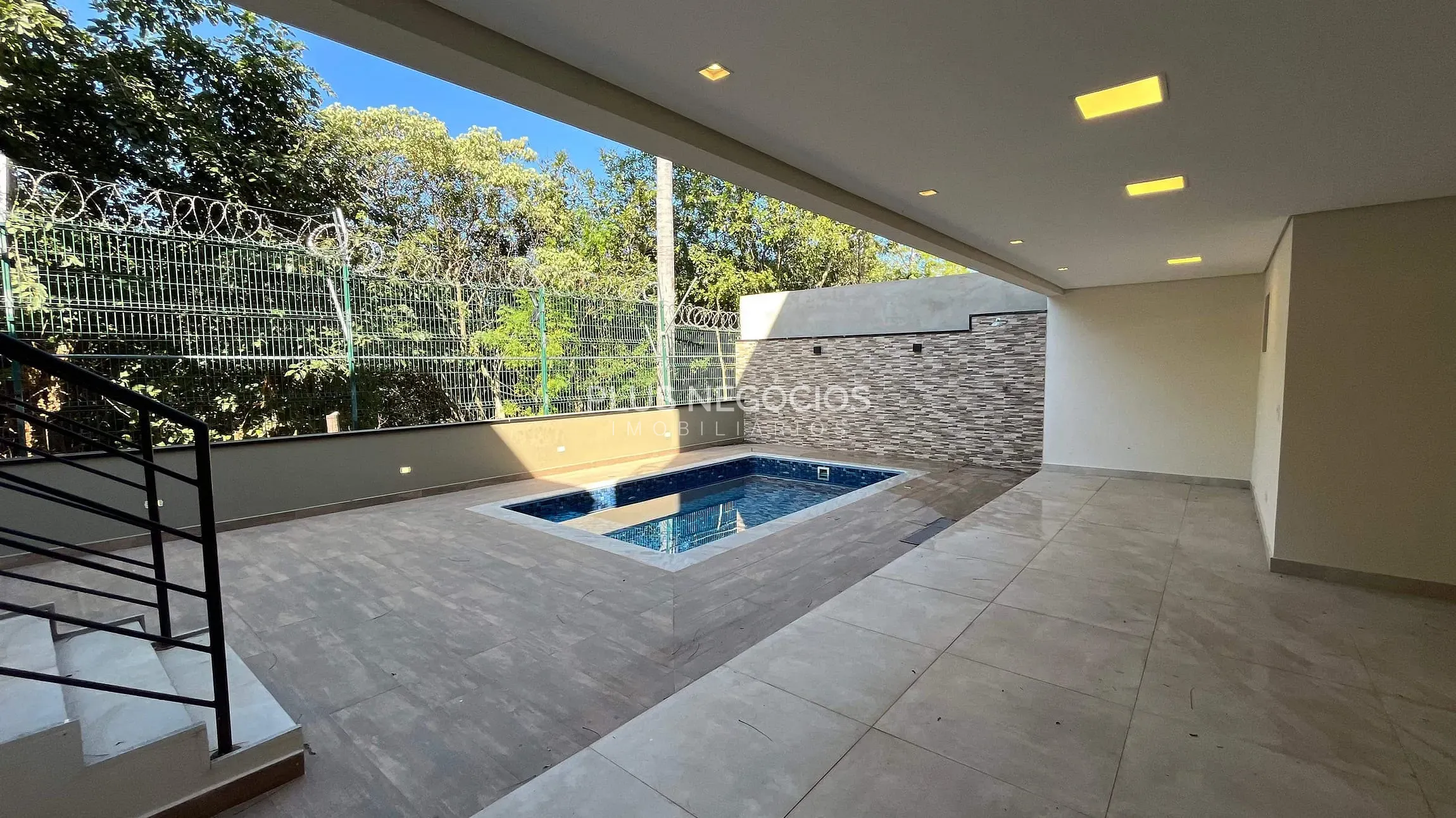 Casa, 4 quartos, 306 m² - Foto 9