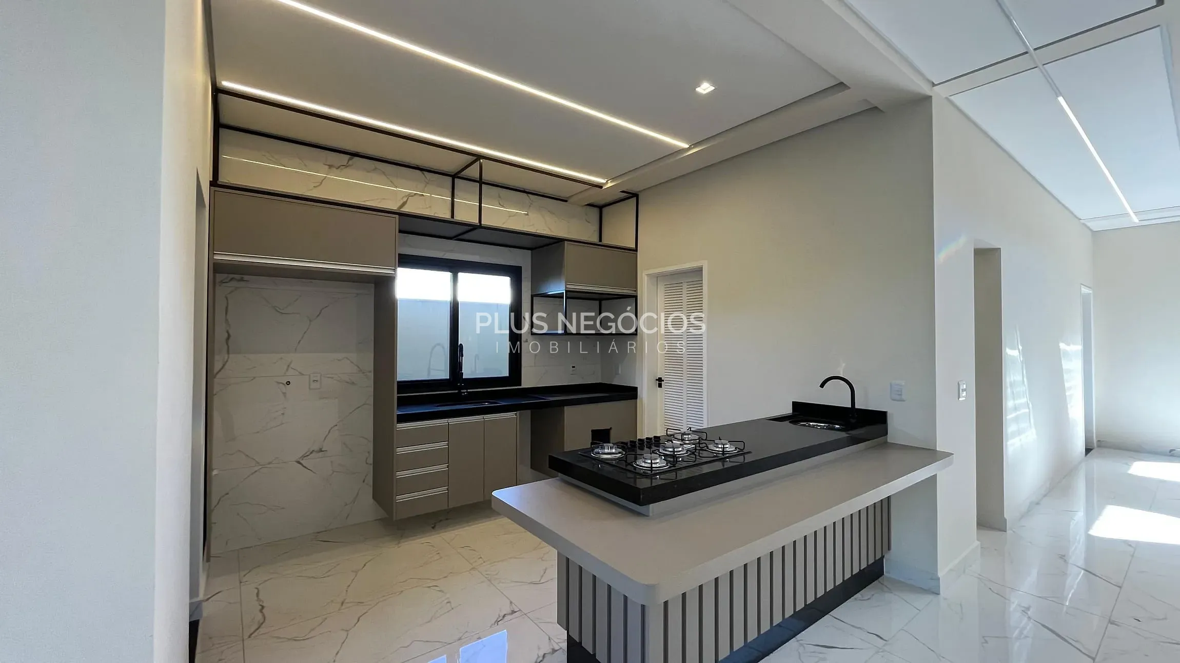 Casa, 4 quartos, 306 m² - Foto 7