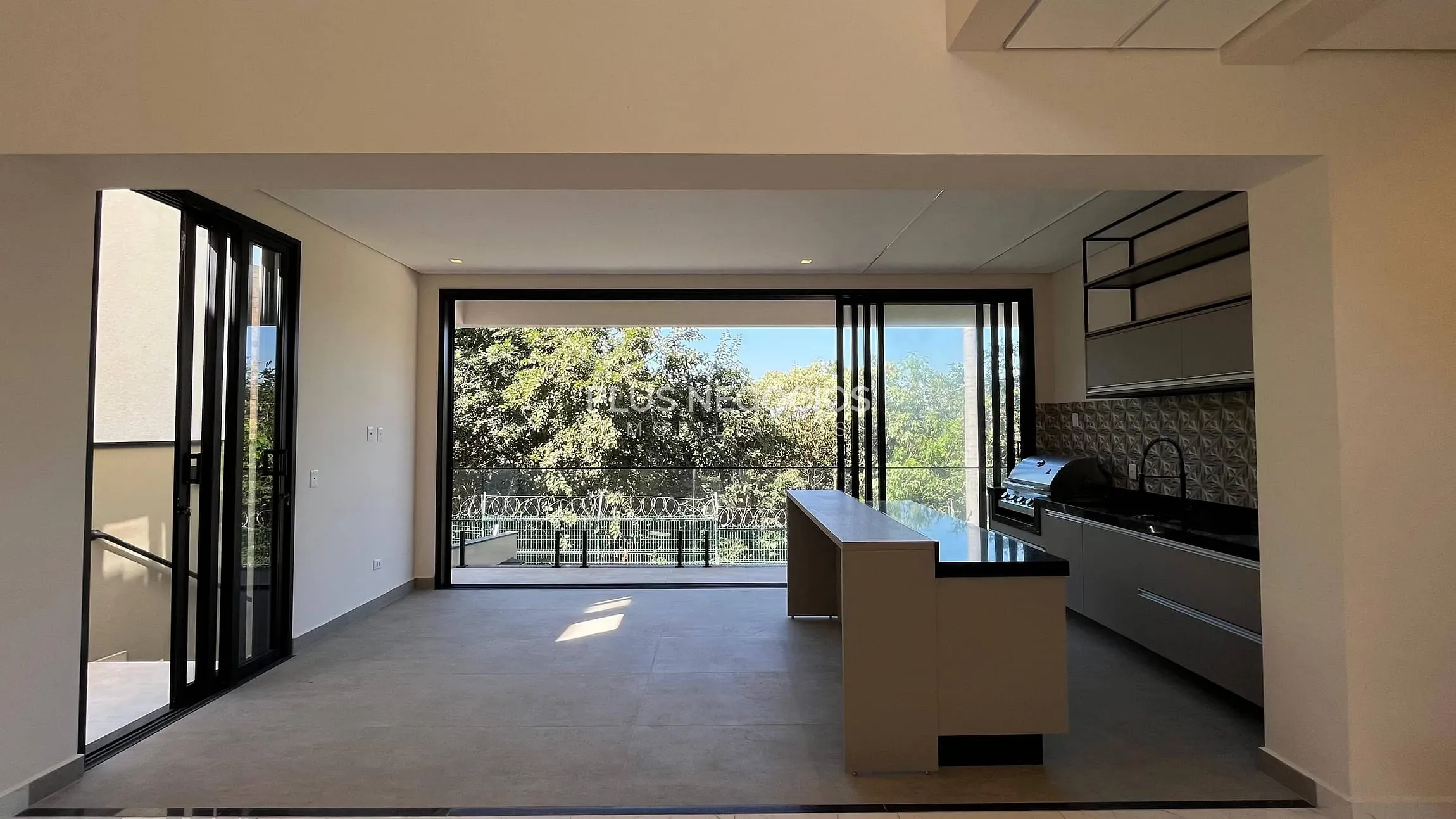 Casa, 4 quartos, 306 m² - Foto 4