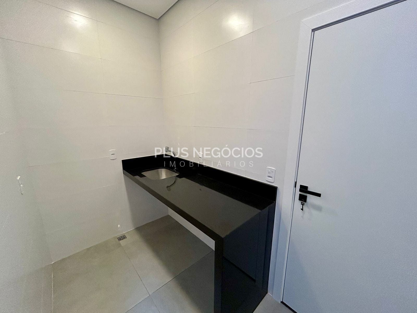 Casa à venda com 3 quartos, 225m² - Foto 25