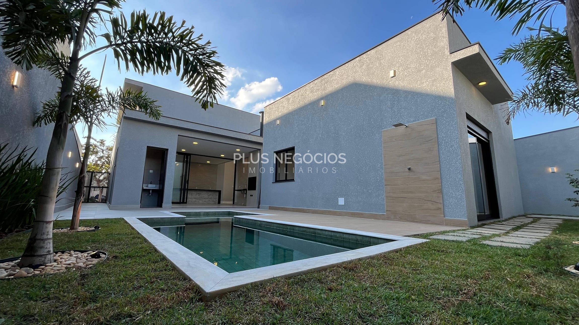 Casa à venda com 3 quartos, 225m² - Foto 12
