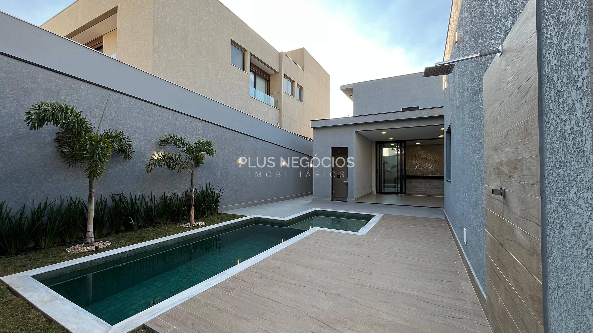 Casa à venda com 3 quartos, 225m² - Foto 29