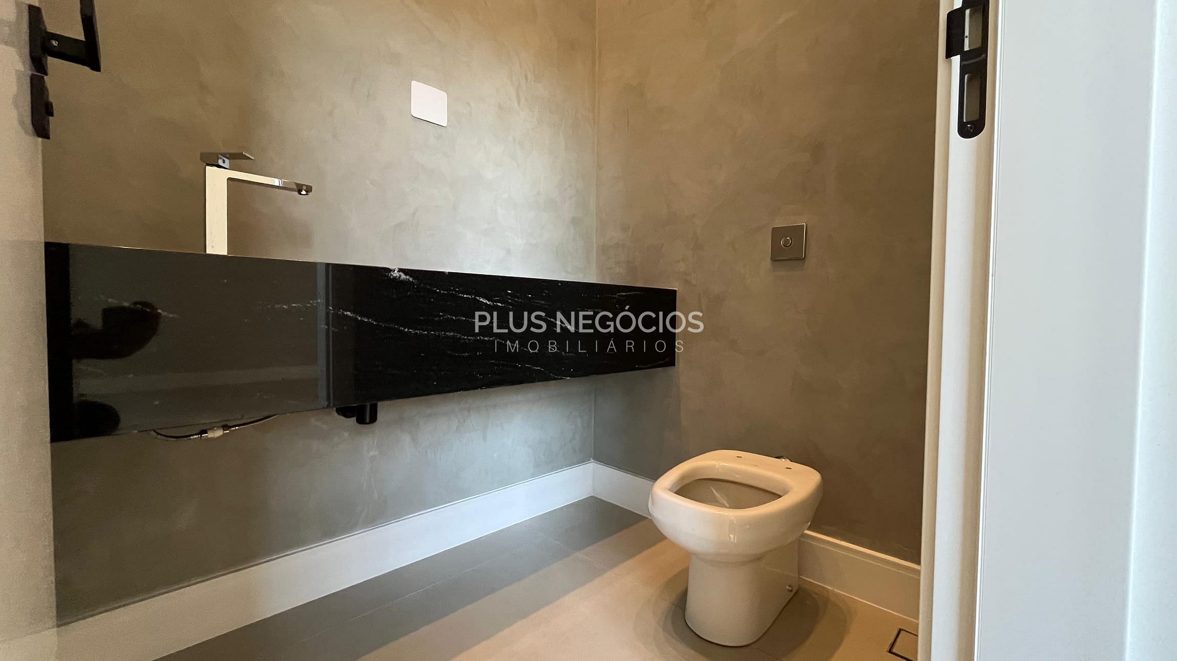 Casa à venda com 3 quartos, 225m² - Foto 36