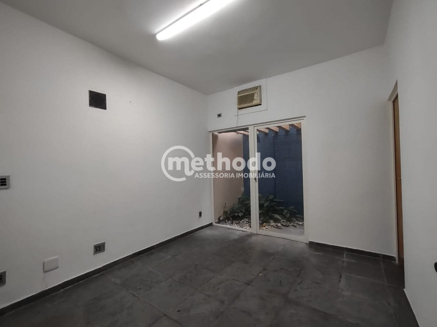 Casa, 1 quarto, 300 m² - Foto 21