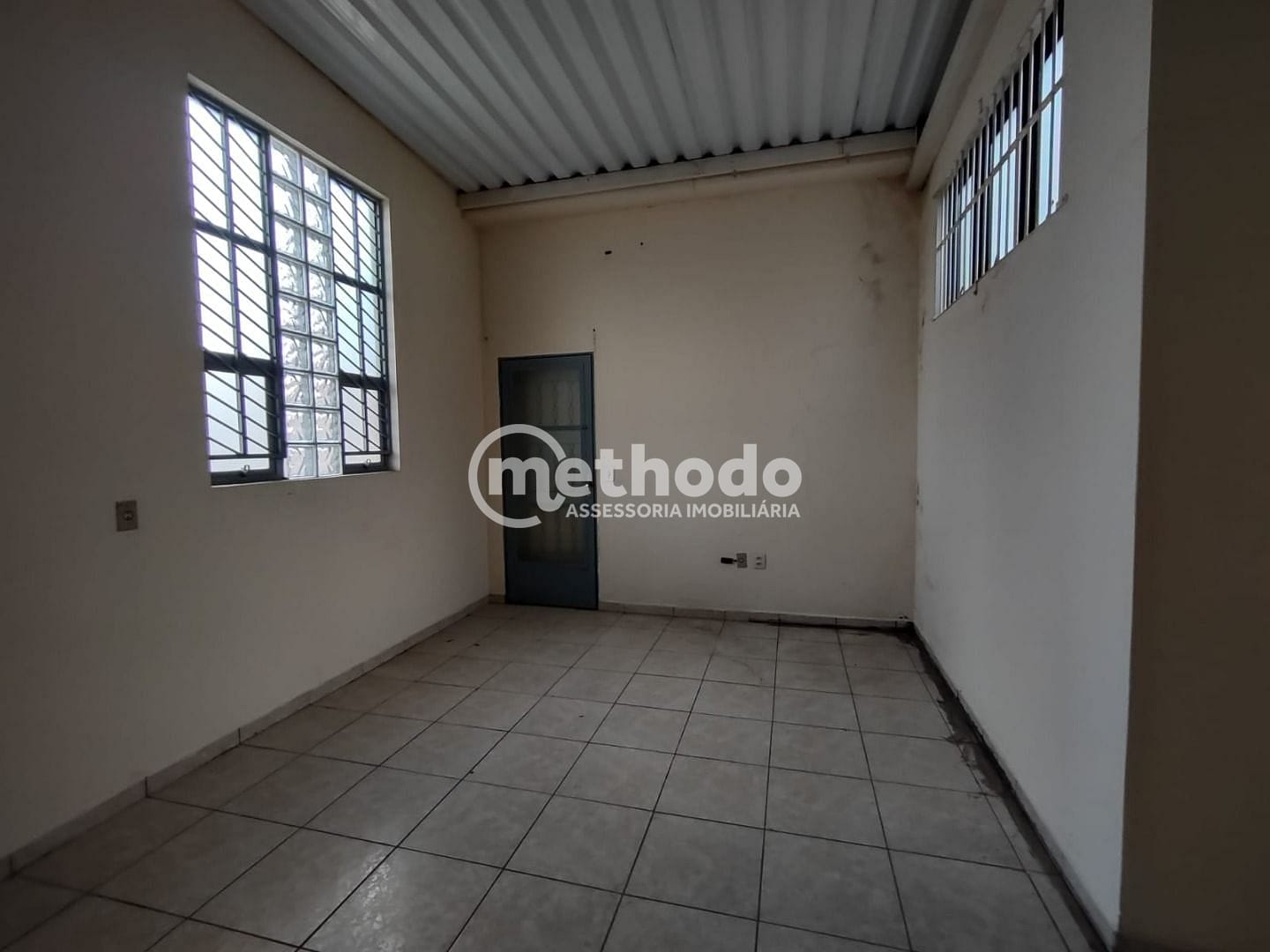 Casa, 1 quarto, 300 m² - Foto 18