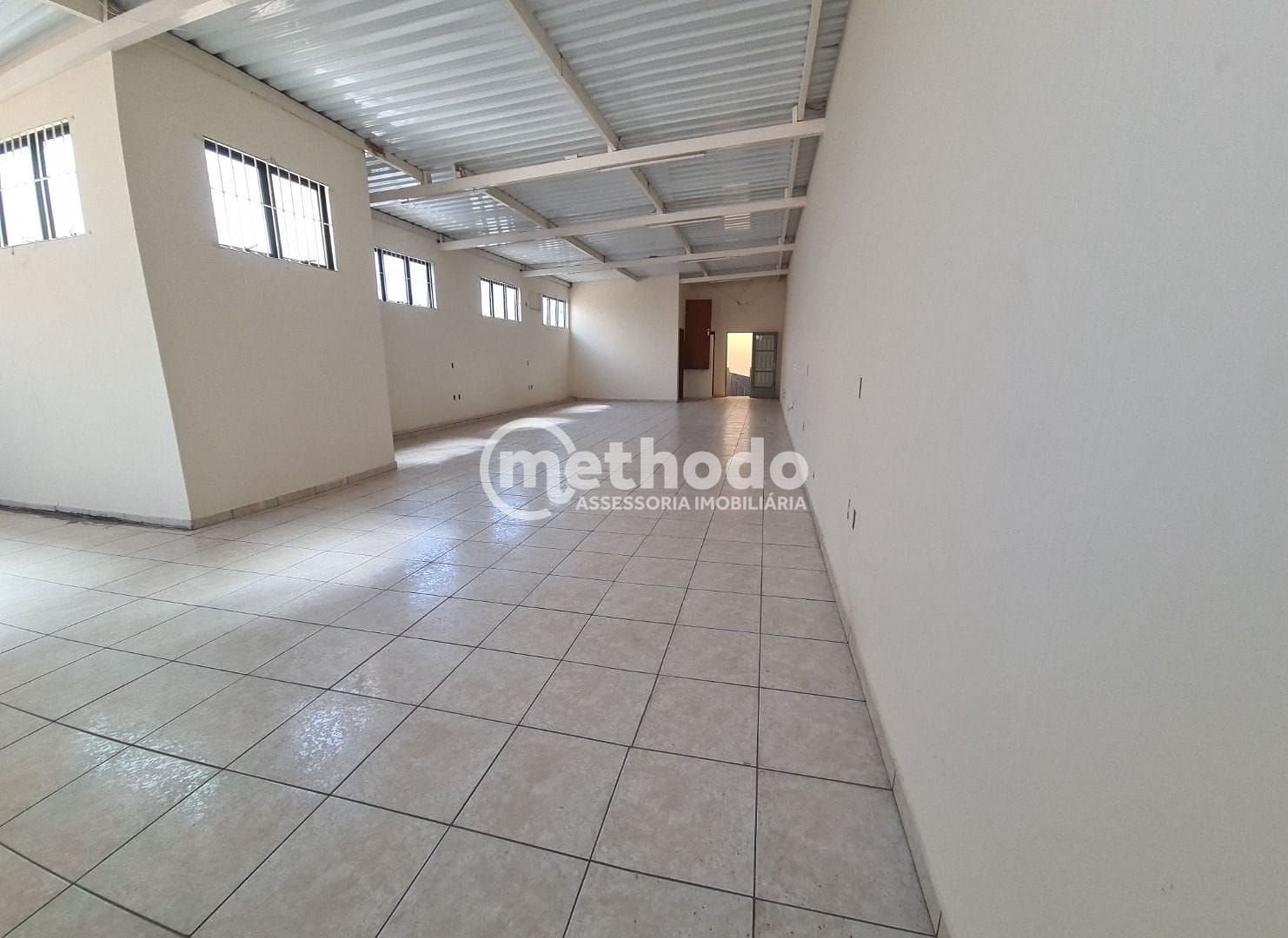 Casa, 1 quarto, 300 m² - Foto 16