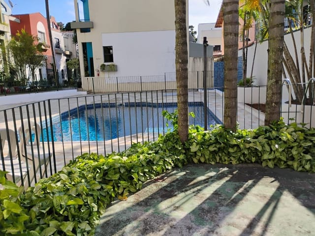 Casa em Condomínio á Venda