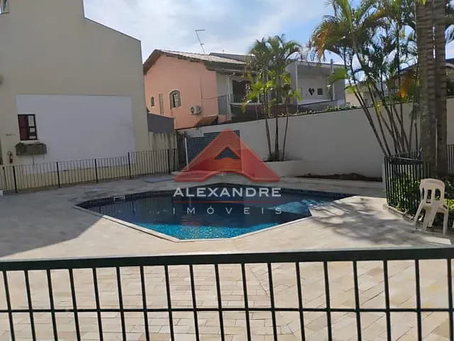 Casa com 192m² 3 quartos e 2 banheiros, à venda, no bairro Bosque dos Eucaliptos em São José dos Campos