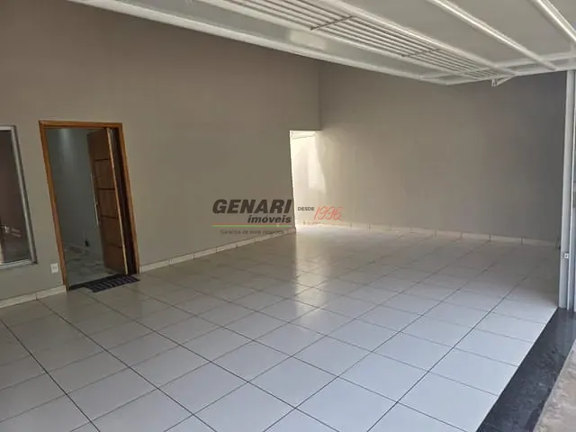 Casa 2 quartos e 2 banheiros, à venda, no bairro Jardim Residencial Veneza em Indaiatuba