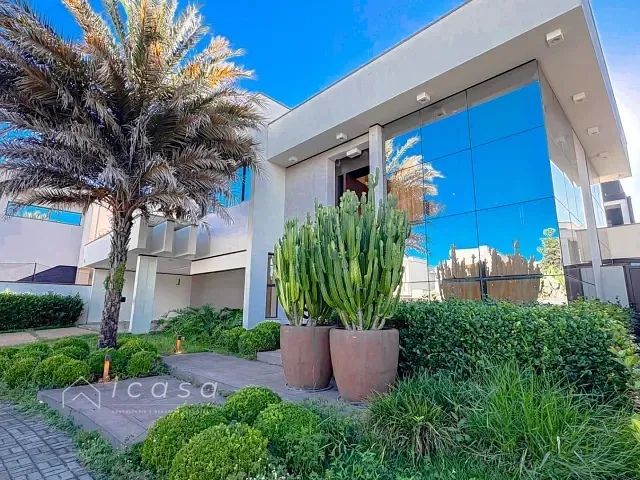 Casa com 510m² 4 quartos e 6 banheiros, à venda, no bairro Jardim do Golfe em São José dos Campos