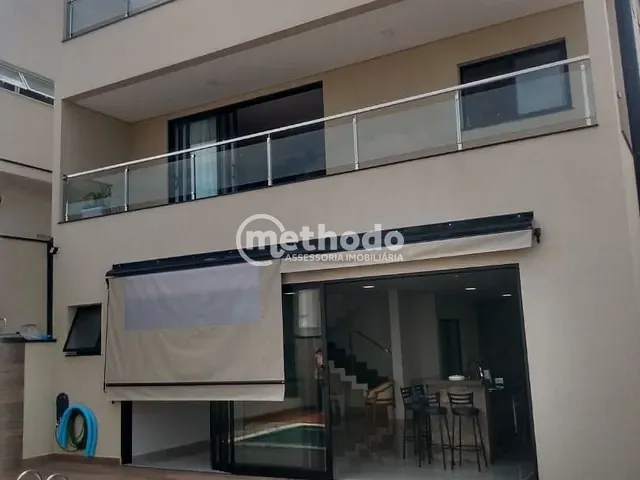 Casa com 300m² 3 quartos e 4 banheiros, à venda, no bairro Santa Cruz em Valinhos