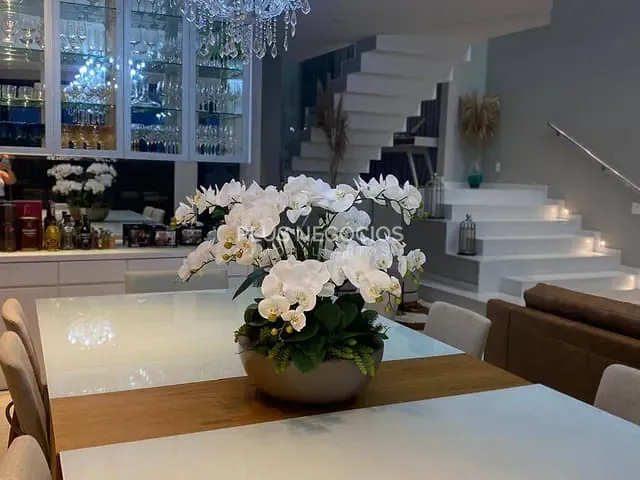 Casa com 513m² 4 quartos e 6 banheiros, à venda, no bairro Alphaville Nova Esplanada em Votorantim