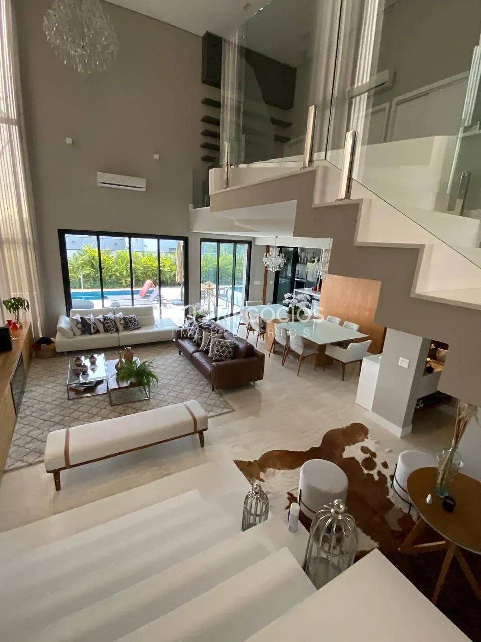 Casa, 4 quartos, 435 m² - Foto 1