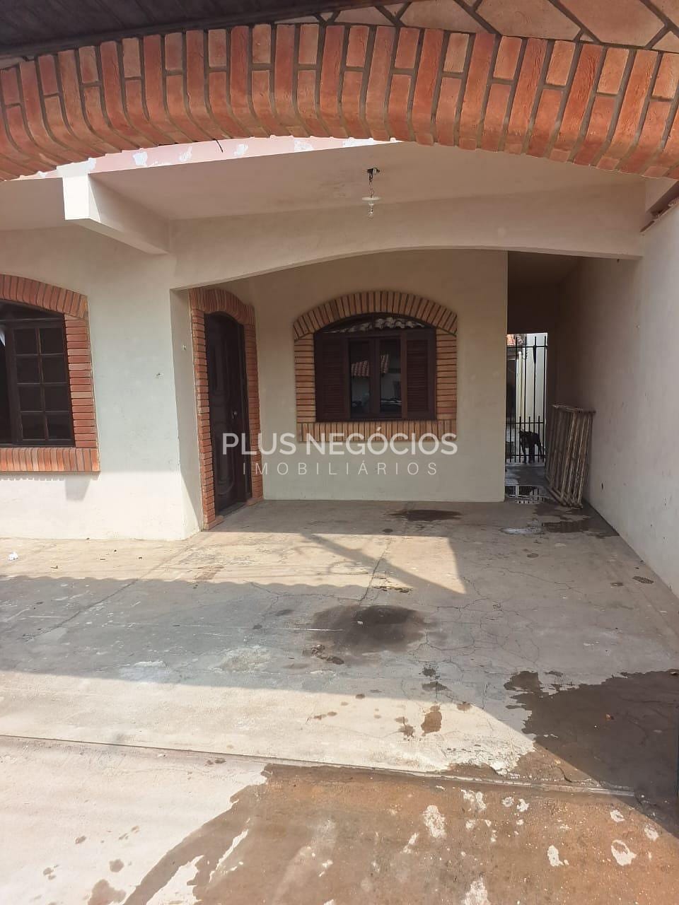 Casa à venda com 2 quartos, 80m² - Foto 3