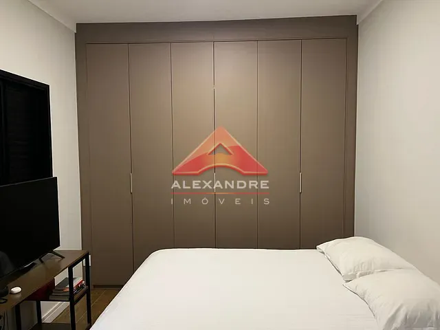 Casa com 250m² 3 quartos e 1 banheiro, à venda, no bairro Loteamento Floresta em São José dos Campos