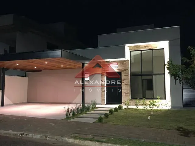 Casa com 250m² 3 quartos e 1 banheiro, à venda, no bairro Loteamento Floresta em São José dos Campos
