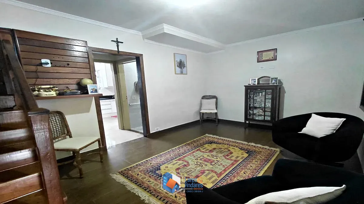 Casa, 2 quartos, 224 m² - Foto 1