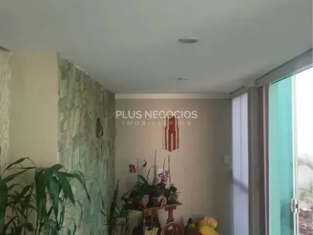 Casa com 750m², à venda ou para alugar, no bairro Vila Trujillo em Sorocaba