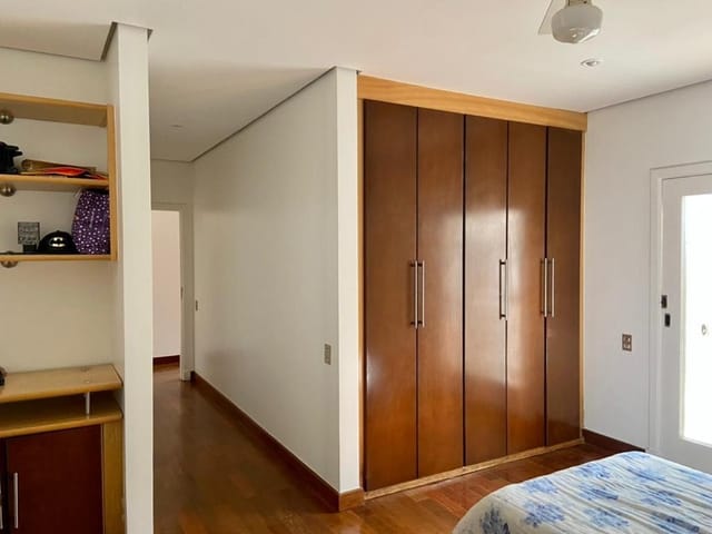 Casa com 900m² 4 quartos e 7 banheiros, à venda, no bairro Tamboré em Santana de Parnaíba