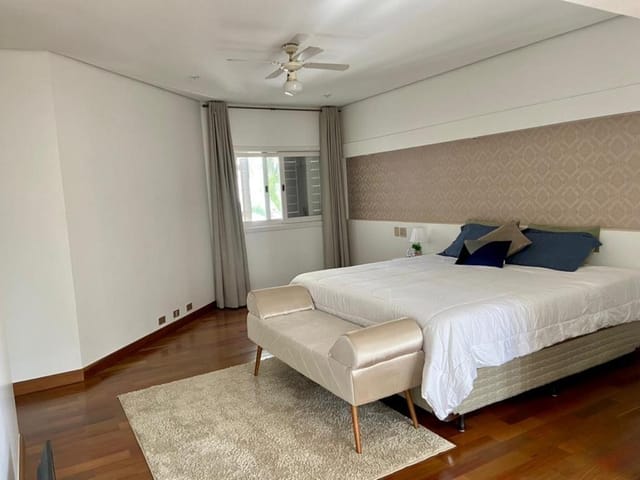 Casa com 900m² 4 quartos e 7 banheiros, à venda, no bairro Tamboré em Santana de Parnaíba