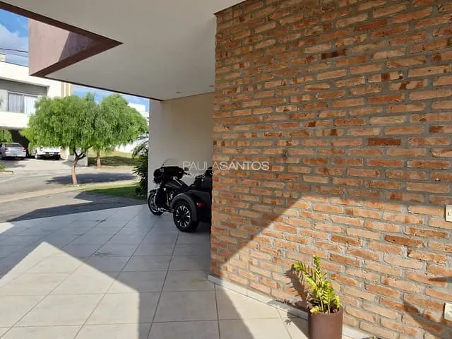 Casa 3 quartos e 5 banheiros, à venda, no bairro Iporanga em Sorocaba