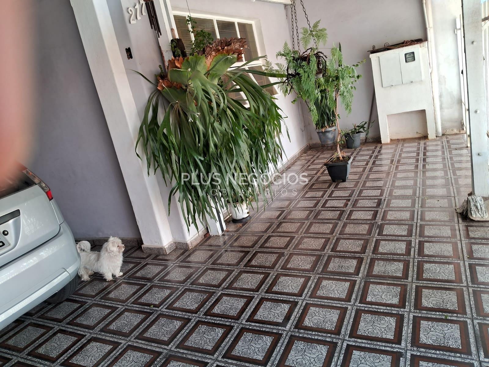 Casa à venda com 3 quartos, 217m² - Foto 3
