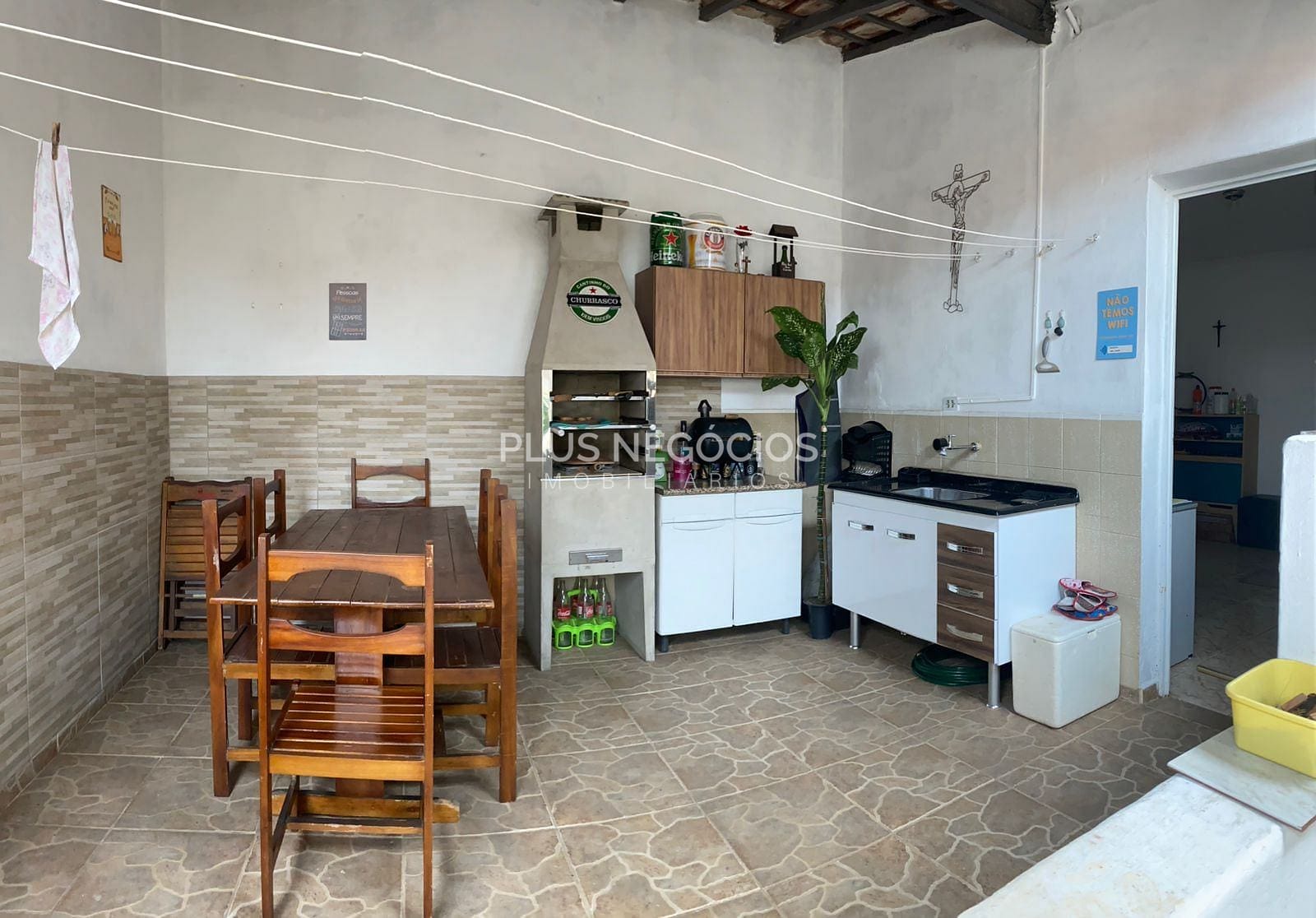 Casa à venda com 3 quartos, 217m² - Foto 18