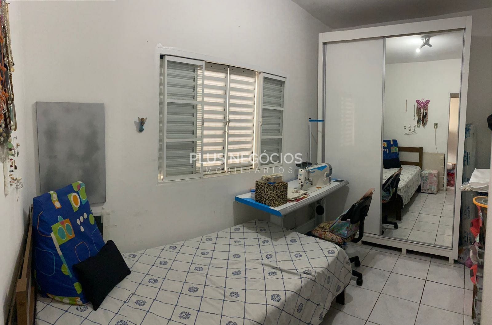 Casa à venda com 3 quartos, 217m² - Foto 10