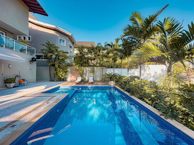 Casa com 670m² 4 quartos e 6 banheiros, à venda, no bairro Alphaville em Santana de Parnaíba