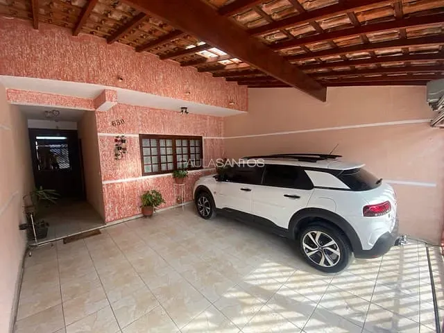 Casa 3 quartos e 4 banheiros, à venda, no bairro Jardim Prestes de Barros em Sorocaba