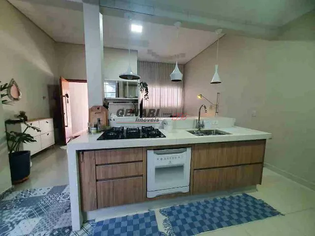 Casa 3 quartos e 2 banheiros, à venda, no bairro Vila Rubens em Indaiatuba