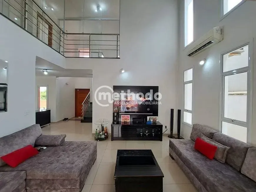 Casa, 3 quartos, 226 m² - Foto 8