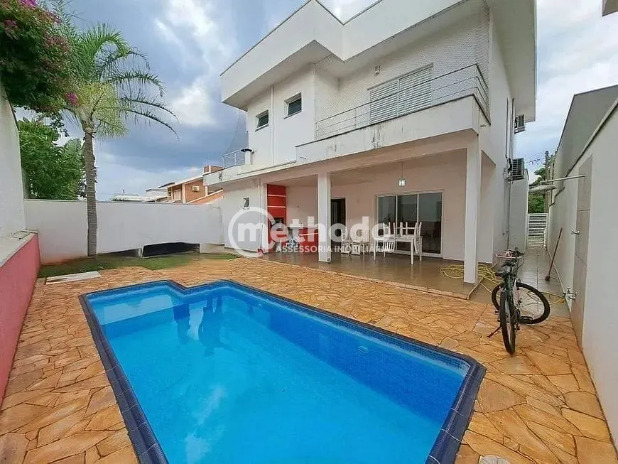 Casa, 3 quartos, 226 m² - Foto 35