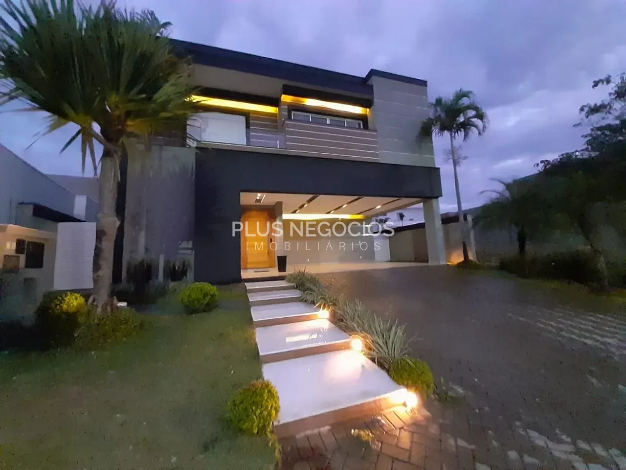 Casa, 4 quartos, 400 m² - Foto 1