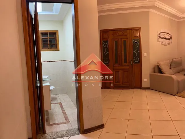 Casa 3 quartos e 2 banheiros, à venda, no bairro Vista Linda em São José dos Campos