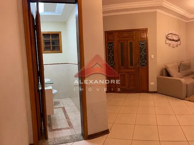 Casa 3 quartos e 2 banheiros, à venda, no bairro Vista Linda em São José dos Campos