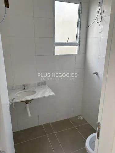 Casa à venda com 2 quartos, 55m² - Foto 8