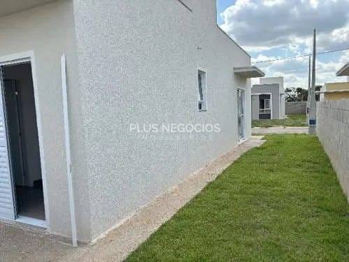 Casa à venda com 2 quartos, 55m² - Foto 14