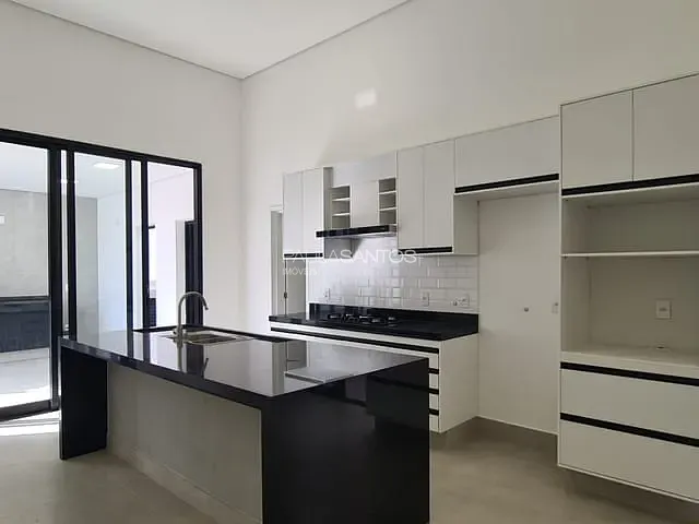 Casa com 300m² 3 quartos e 3 banheiros, à venda, no bairro Jardim Residencial Chácara Ondina em Sorocaba