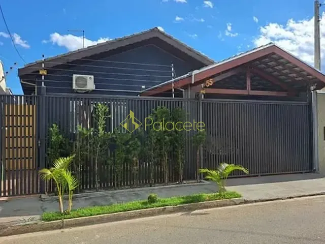 Casa com 300m² 3 quartos e 2 banheiros, à venda, no bairro Jardim Oásis em Taubaté