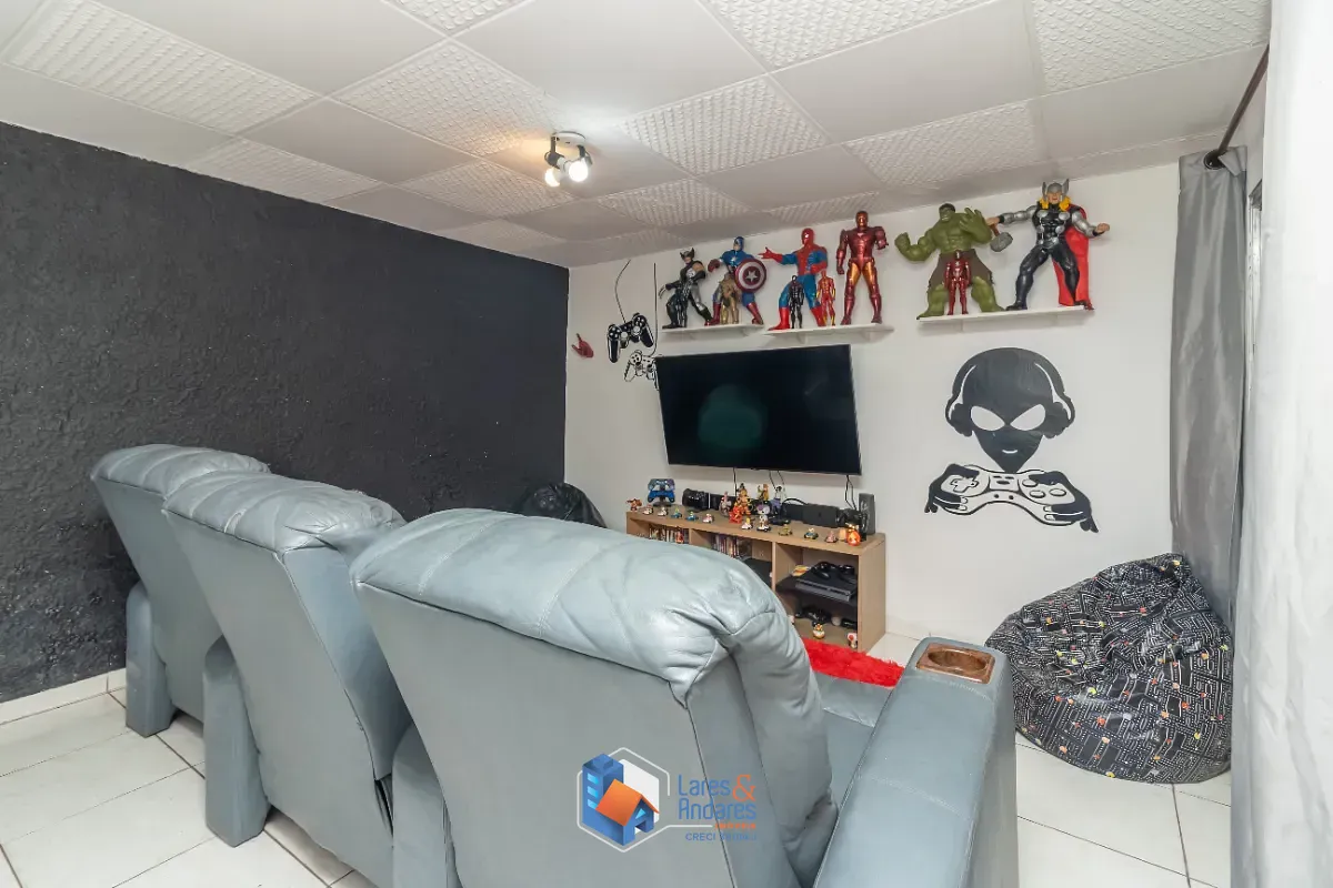 Casa, 4 quartos, 240 m² - Foto 18