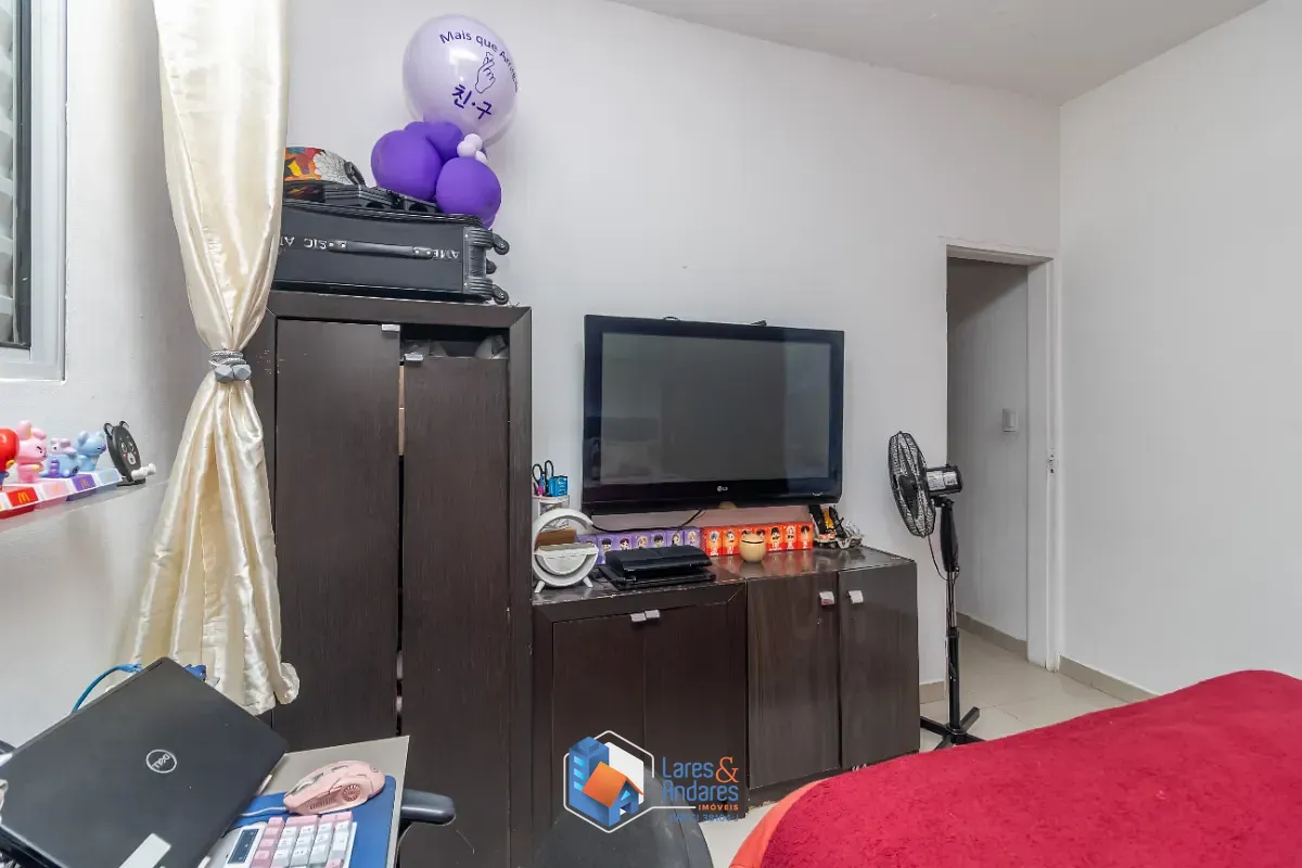 Casa, 4 quartos, 240 m² - Foto 13
