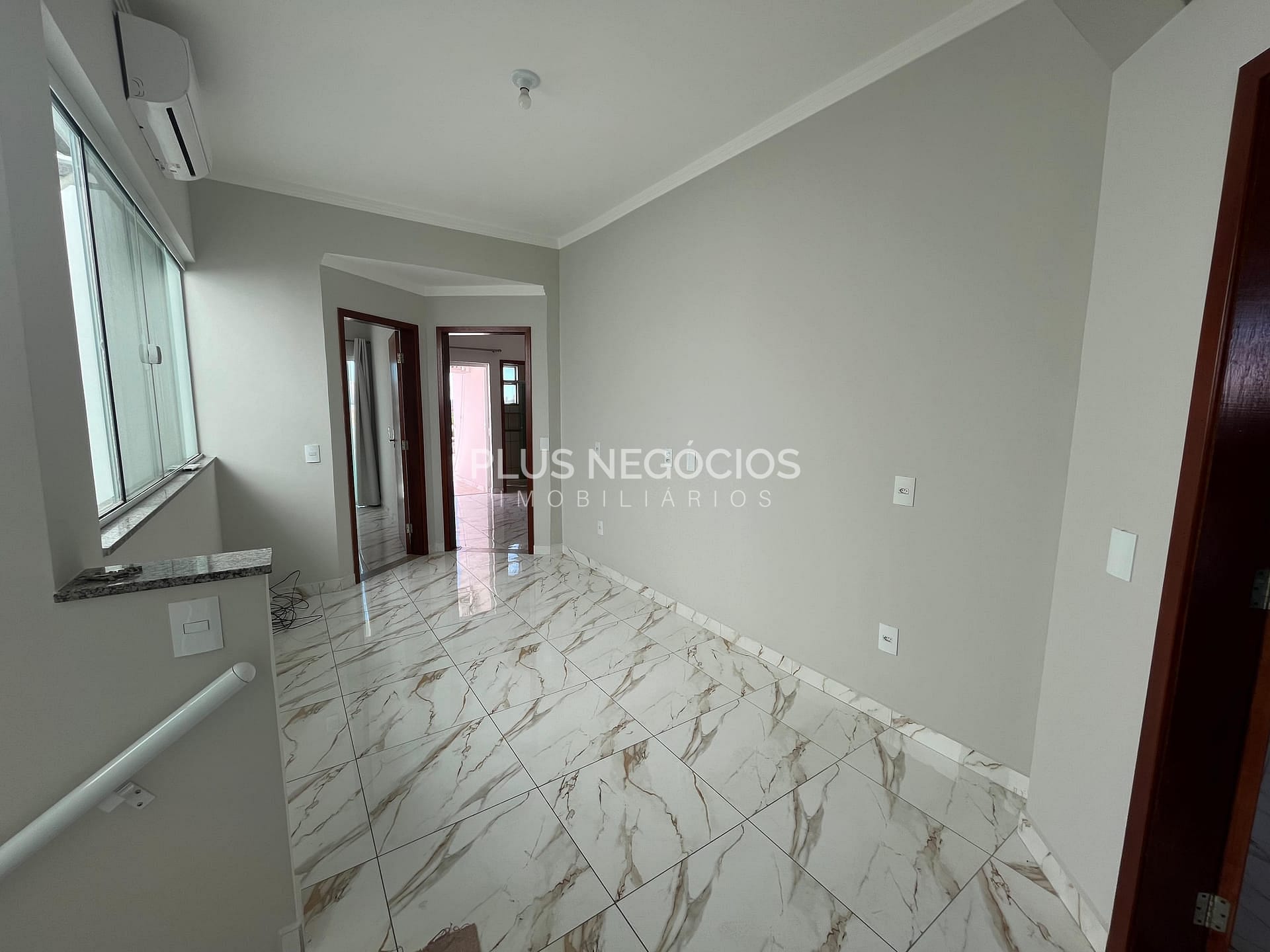Casa à venda e aluguel com 3 quartos, 211m² - Foto 19