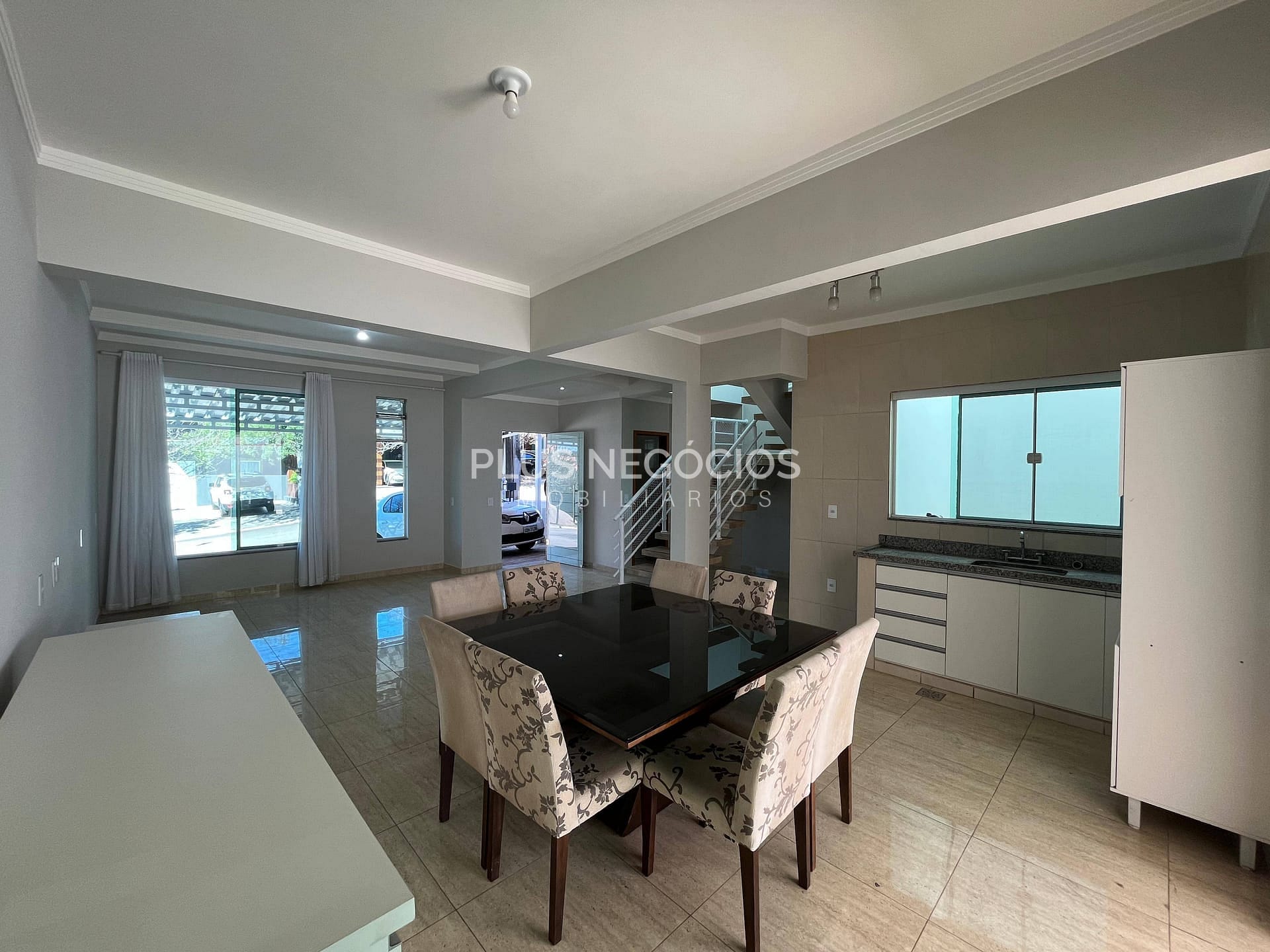 Casa à venda e aluguel com 3 quartos, 211m² - Foto 36